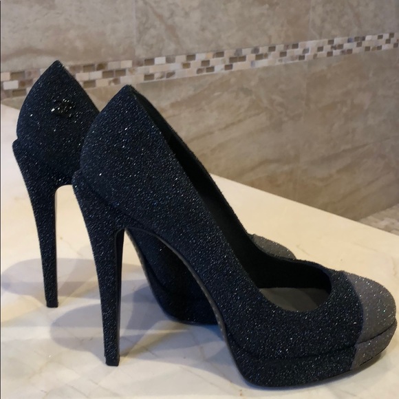 Chanel sparkling pumps - Picture 2 of 7